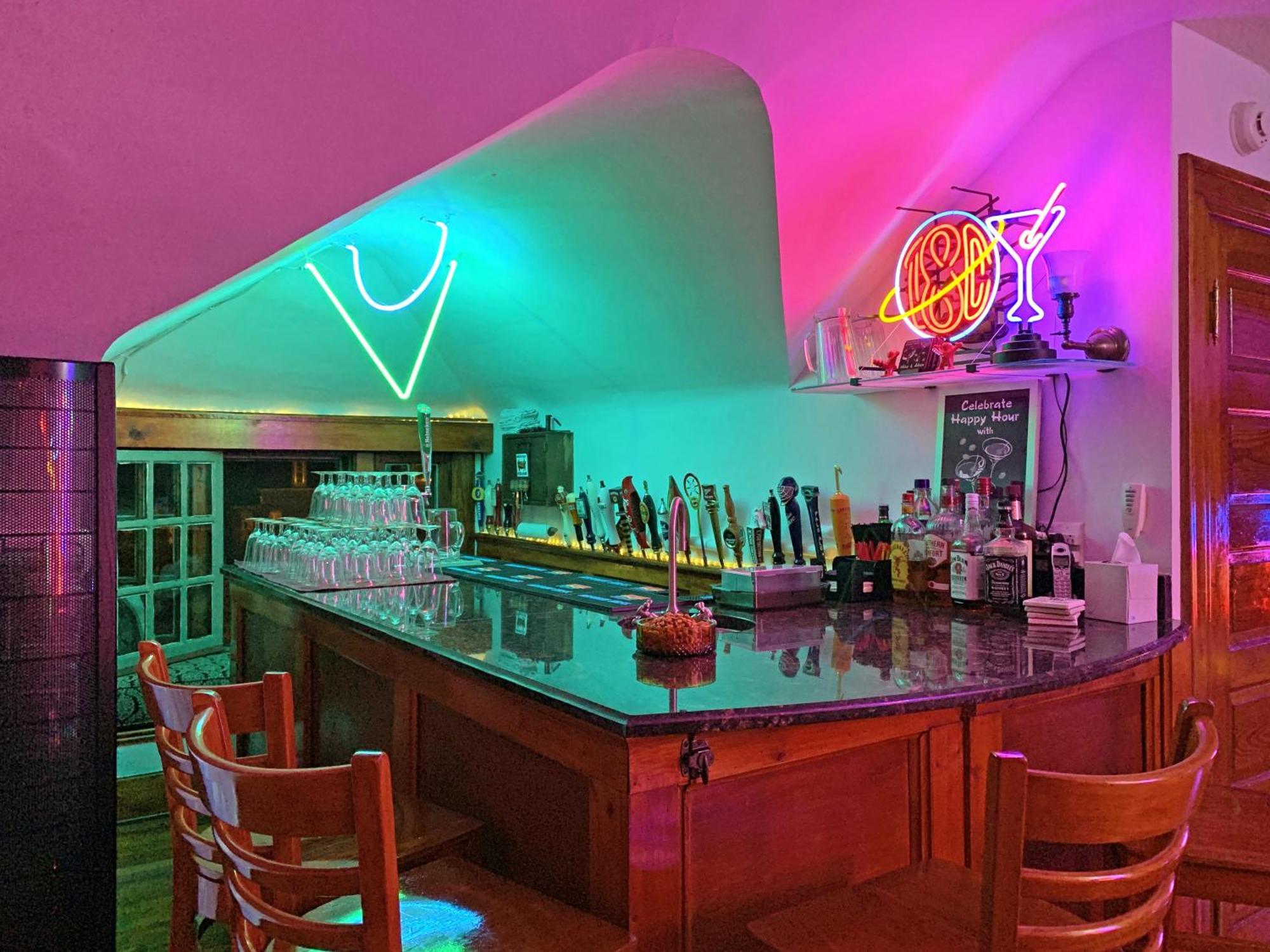 Mike & Allen'S Place On The Park_2 Κολόμπο Εξωτερικό φωτογραφία